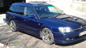 Субару легаси 2001 года